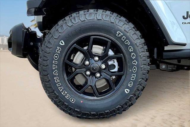 new 2025 Jeep Gladiator car, priced at $46,482
