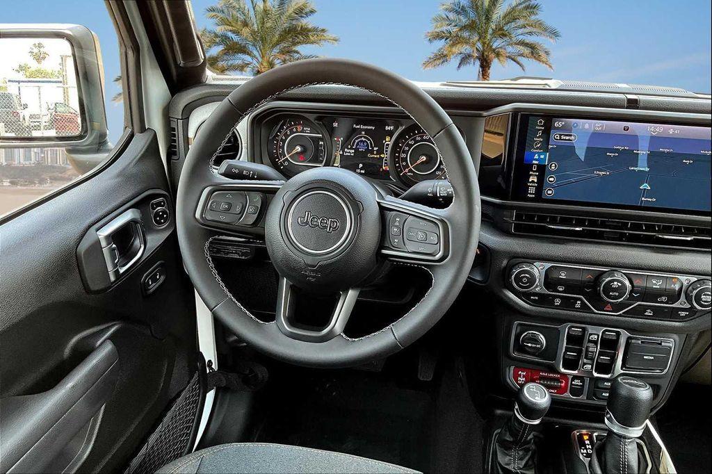 new 2025 Jeep Gladiator car, priced at $45,232