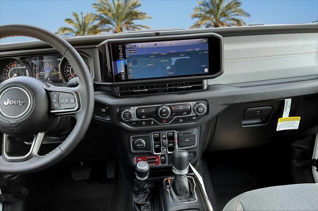 new 2025 Jeep Gladiator car, priced at $46,482