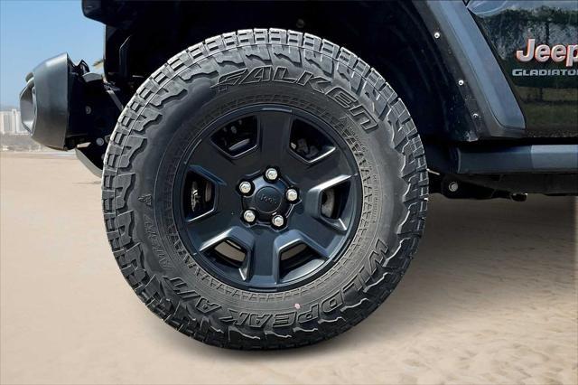 used 2022 Jeep Gladiator car, priced at $37,157