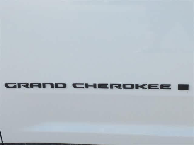 new 2025 Jeep Grand Cherokee car, priced at $42,341