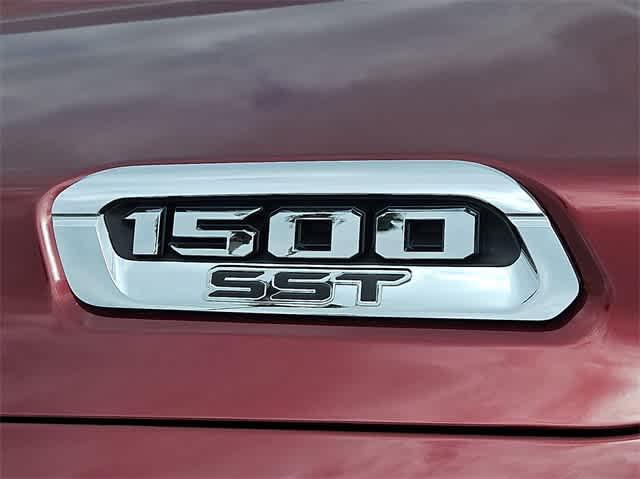 new 2025 Ram 1500 car, priced at $59,284