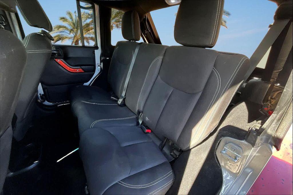 used 2015 Jeep Wrangler Unlimited car, priced at $14,998