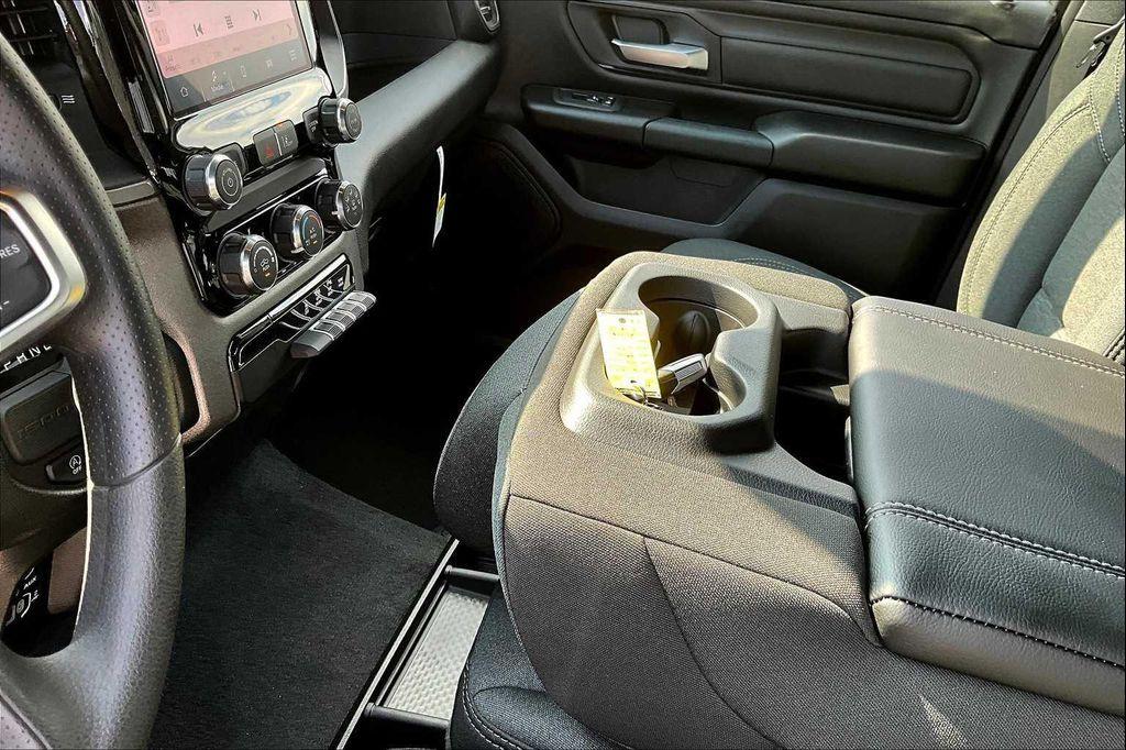 new 2025 Ram 1500 car, priced at $40,088