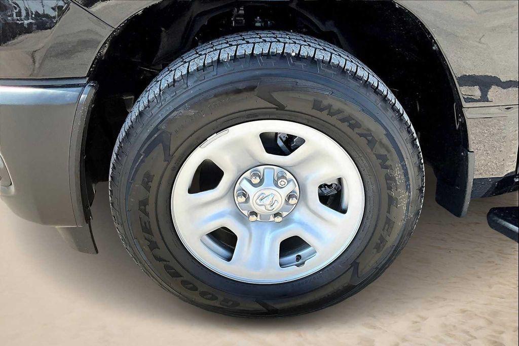 new 2025 Ram 1500 car, priced at $40,088