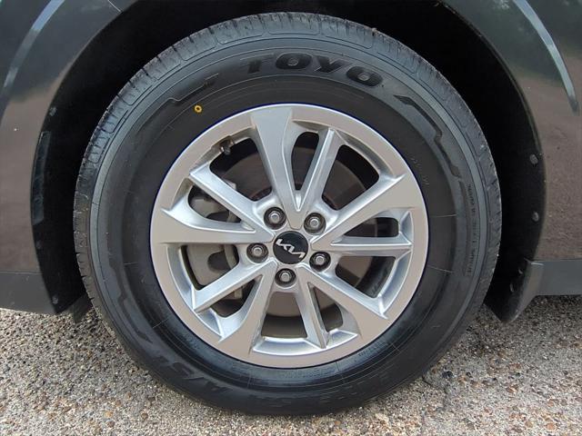 used 2023 Kia Carnival car, priced at $33,491