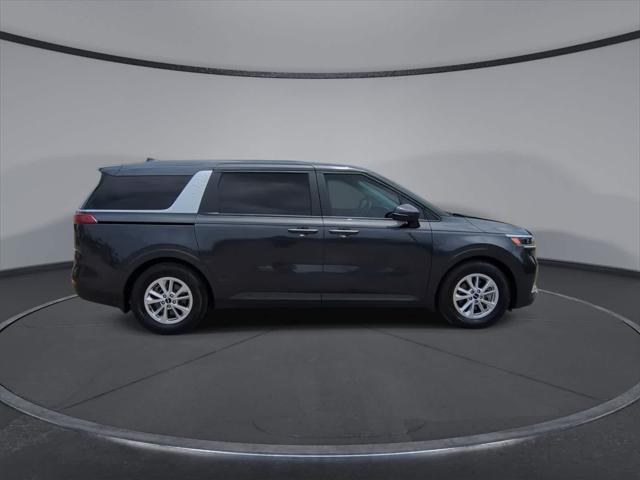 used 2023 Kia Carnival car, priced at $33,491
