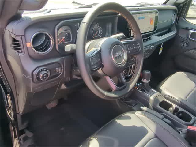 new 2025 Jeep Gladiator car, priced at $44,024