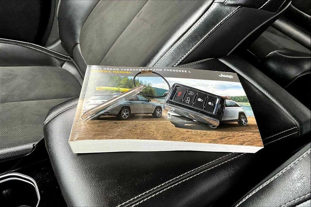 used 2023 Jeep Grand Cherokee L car, priced at $30,951