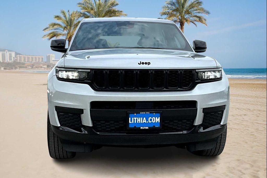 used 2023 Jeep Grand Cherokee L car, priced at $30,951