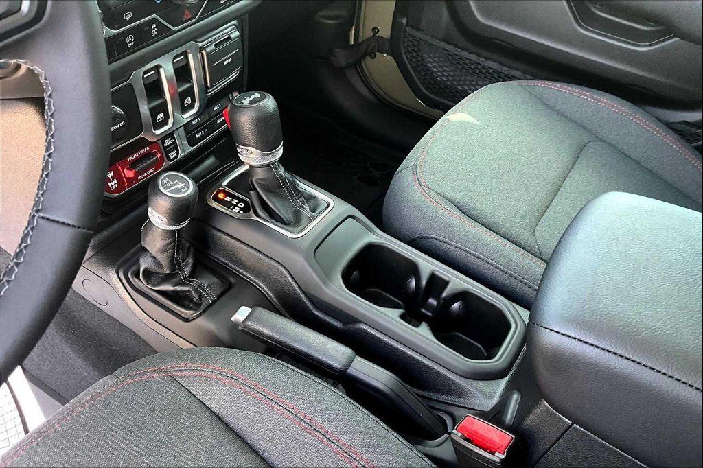 new 2025 Jeep Wrangler car, priced at $49,099