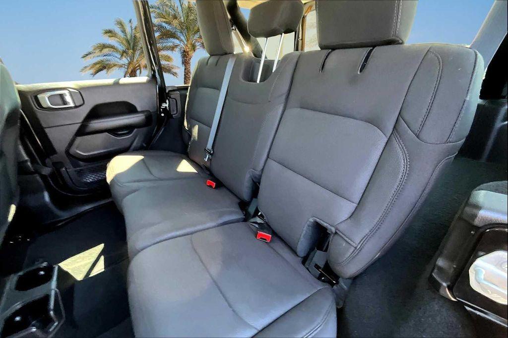 used 2022 Jeep Wrangler Unlimited car, priced at $35,759