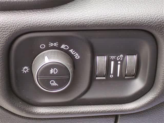 new 2025 Ram 1500 car, priced at $56,214