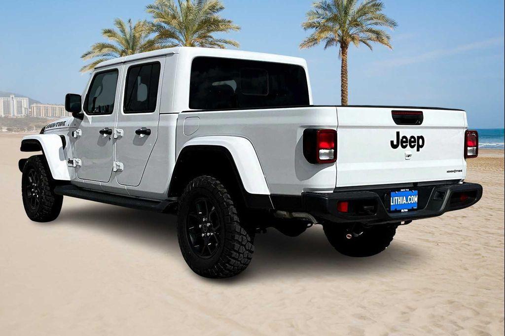 new 2025 Jeep Gladiator car, priced at $45,059