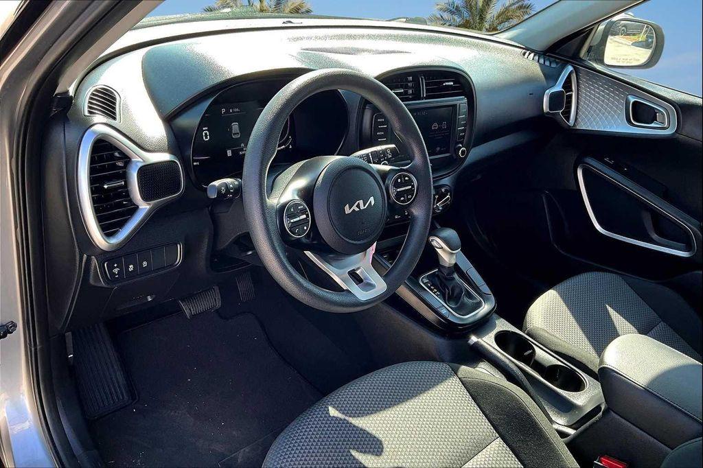 used 2024 Kia Soul car, priced at $17,991