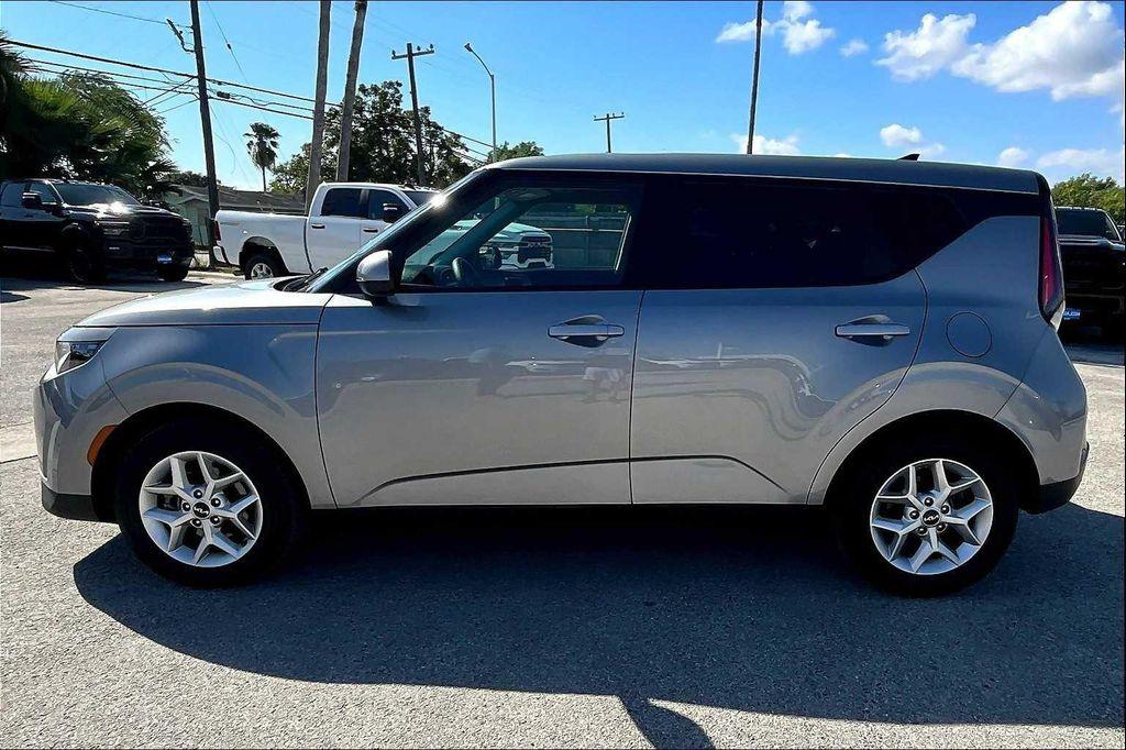 used 2024 Kia Soul car, priced at $17,991