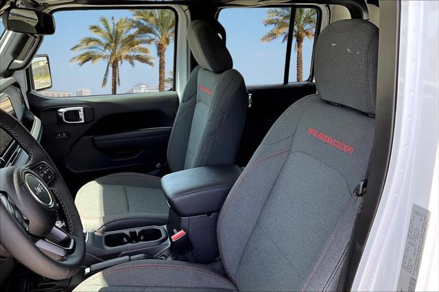 new 2025 Jeep Gladiator car, priced at $48,330