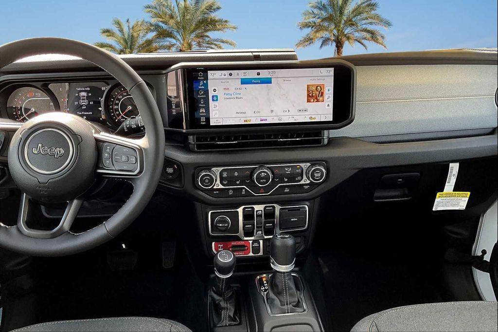 new 2025 Jeep Wrangler car, priced at $47,784