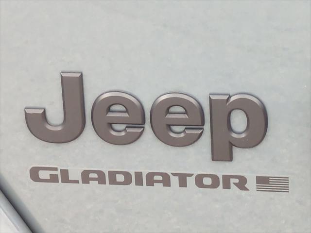 new 2025 Jeep Gladiator car, priced at $44,734