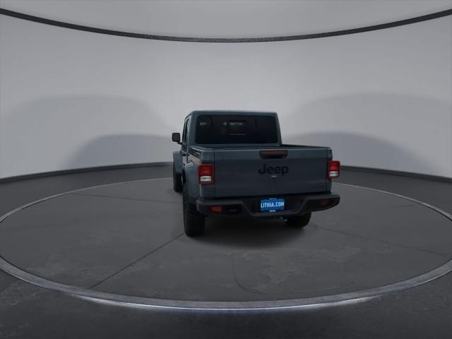 new 2025 Jeep Gladiator car, priced at $44,734