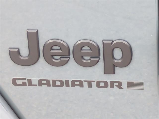 new 2025 Jeep Gladiator car, priced at $44,734