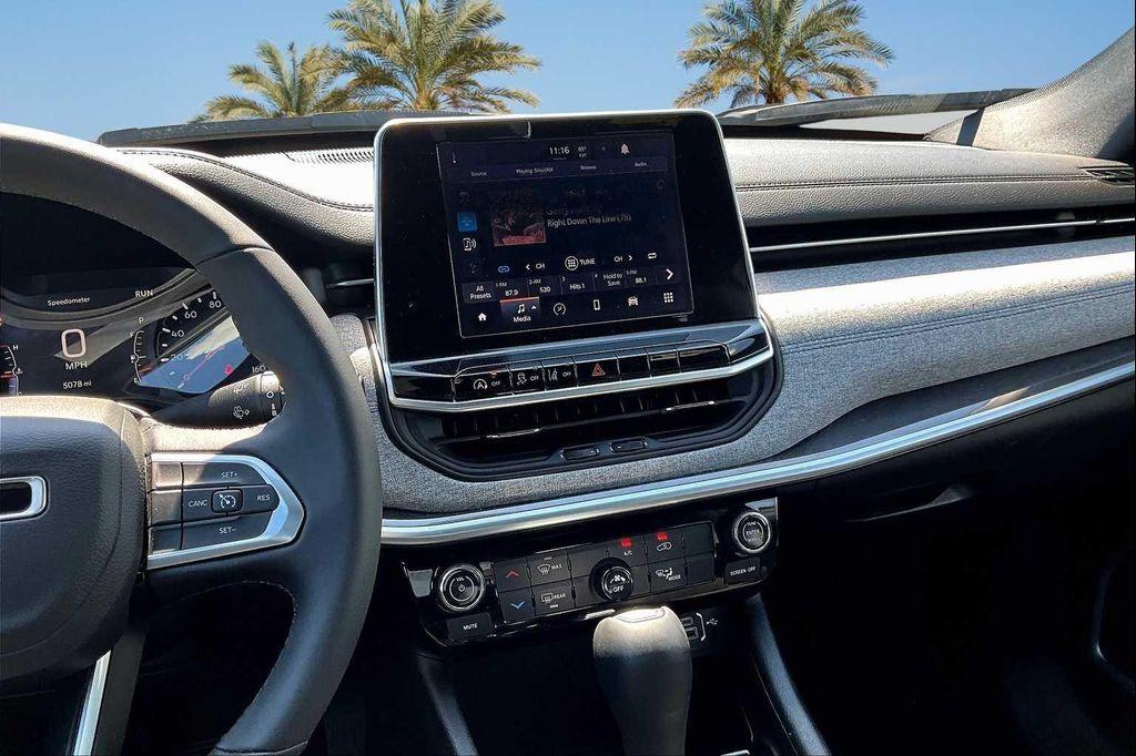 new 2025 Jeep Compass car, priced at $26,042