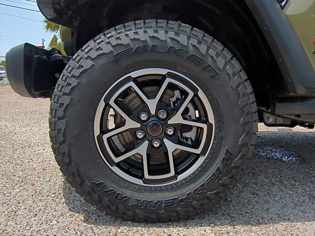 new 2025 Jeep Gladiator car, priced at $55,110