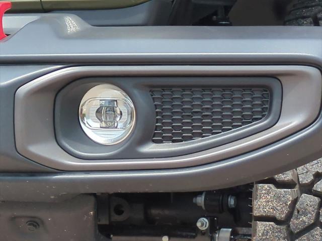new 2025 Jeep Gladiator car, priced at $55,110