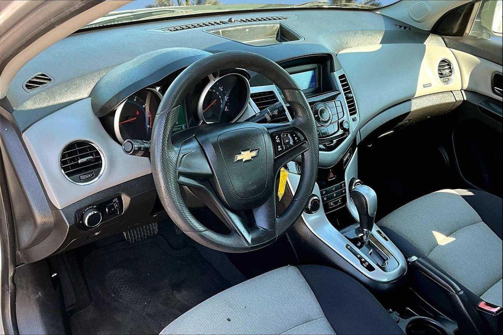 used 2013 Chevrolet Cruze car, priced at $6,150