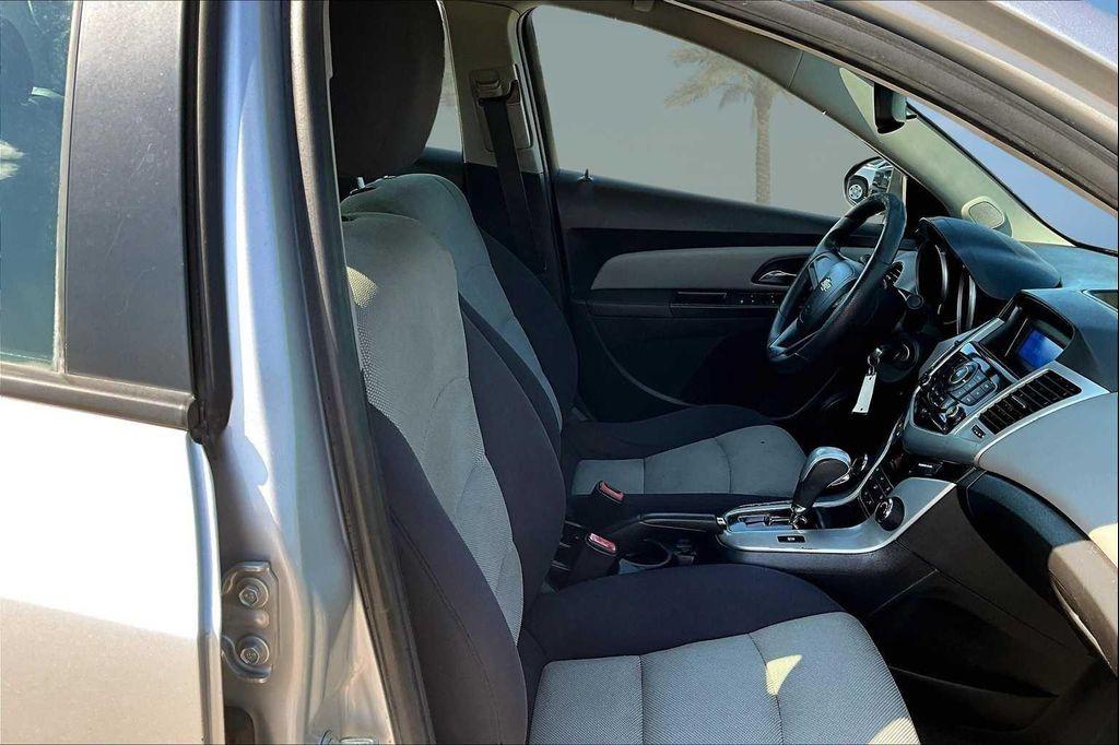 used 2013 Chevrolet Cruze car, priced at $6,150