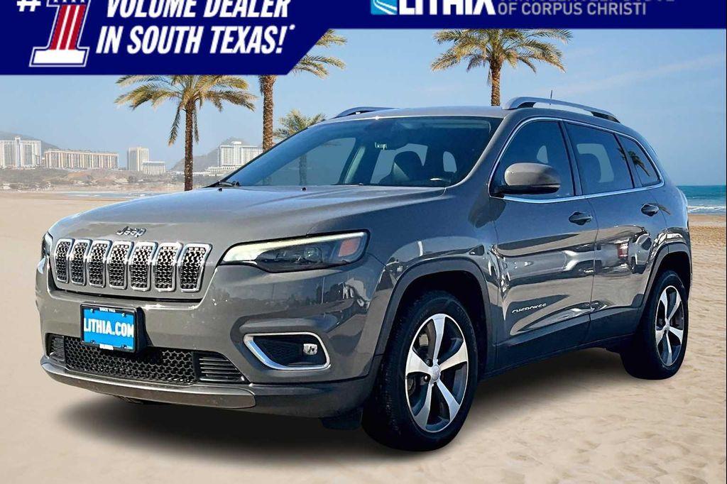 used 2020 Jeep Cherokee car, priced at $15,286