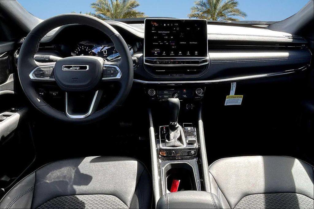 new 2025 Jeep Compass car, priced at $31,653