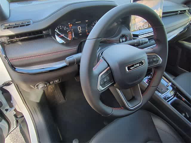 new 2025 Jeep Compass car, priced at $35,265