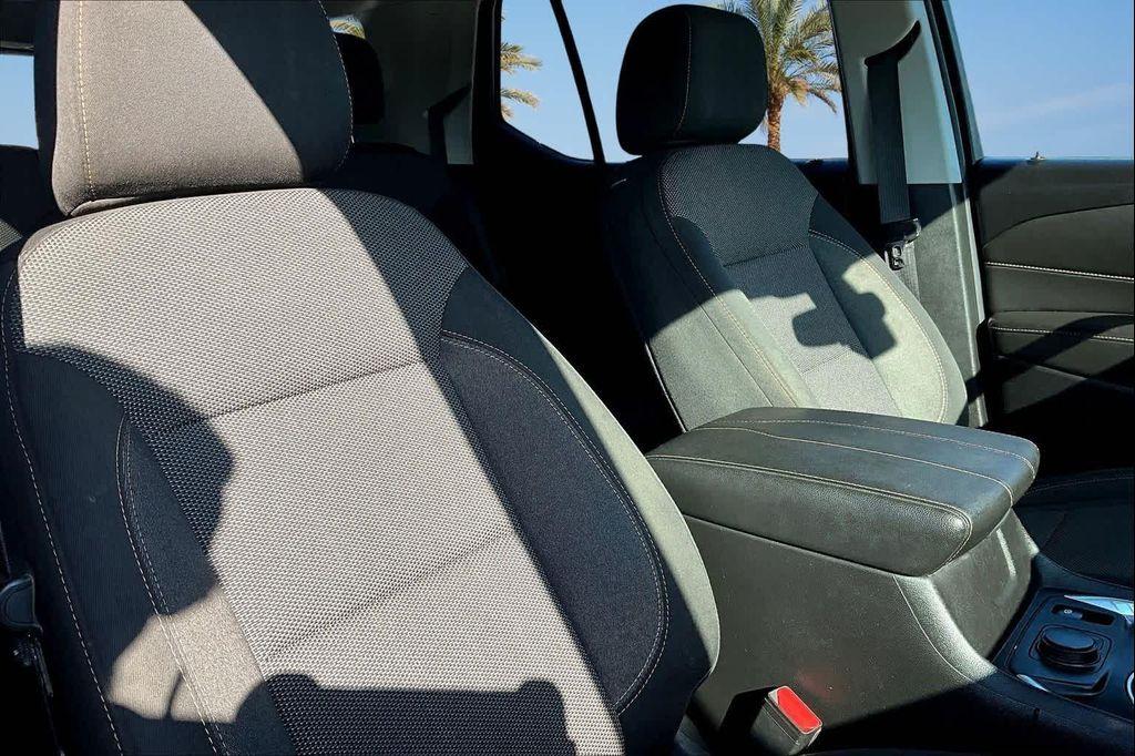 used 2020 Chevrolet Traverse car, priced at $15,261