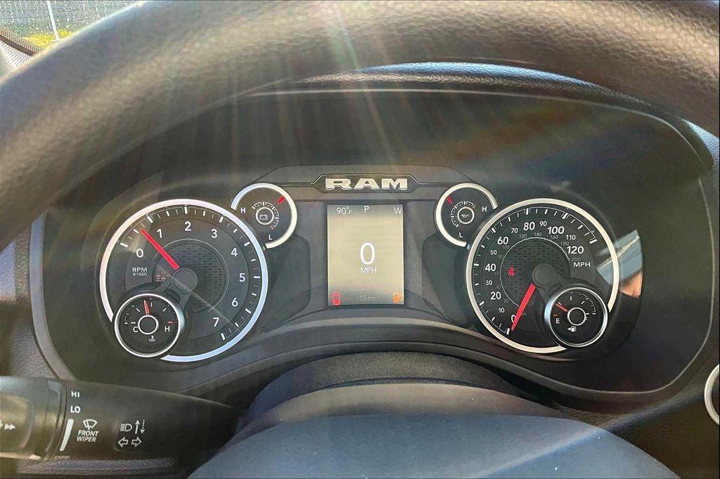 new 2025 Ram 1500 car, priced at $48,713