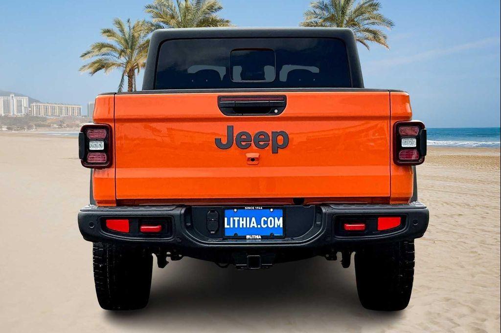 new 2025 Jeep Gladiator car, priced at $53,941