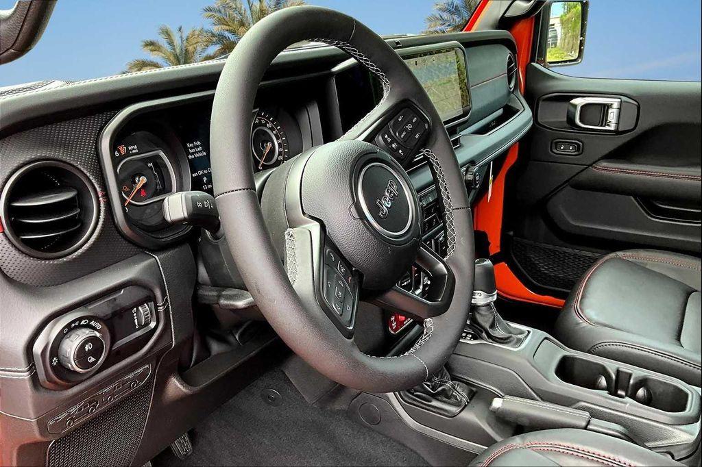 new 2025 Jeep Gladiator car, priced at $53,941
