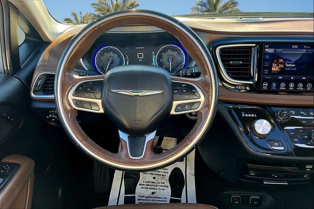 used 2019 Chrysler Pacifica car