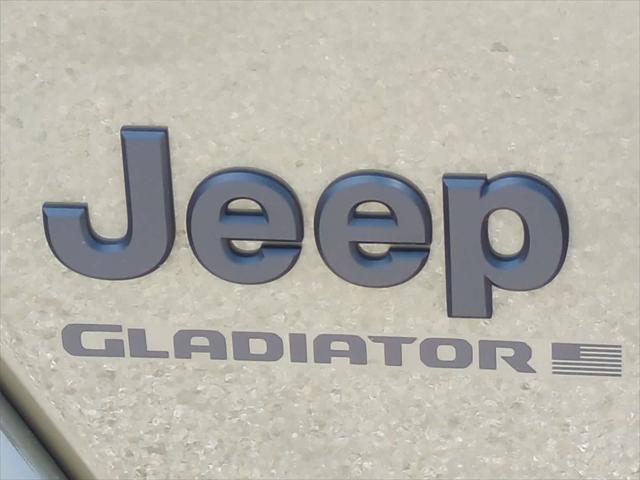 new 2025 Jeep Gladiator car, priced at $44,834