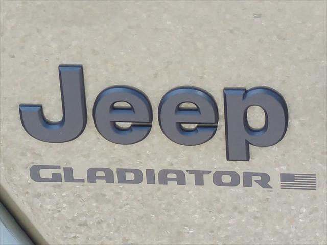 new 2025 Jeep Gladiator car, priced at $44,834