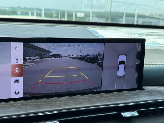 new 2025 Genesis GV80 car, priced at $82,635