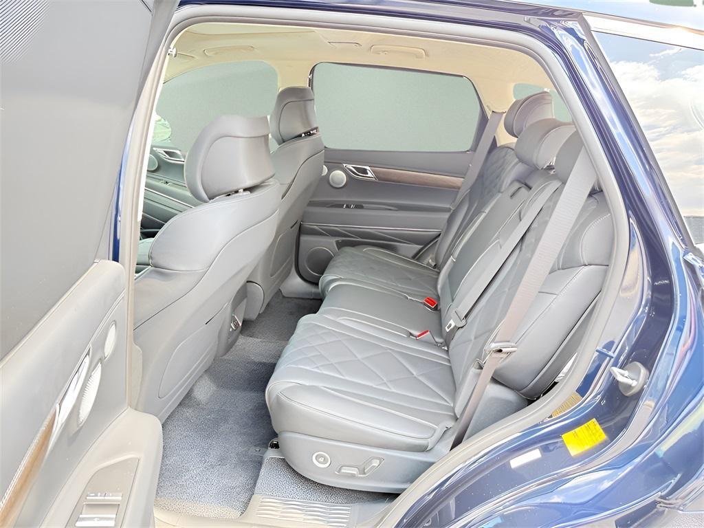 new 2025 Genesis GV80 car, priced at $82,635