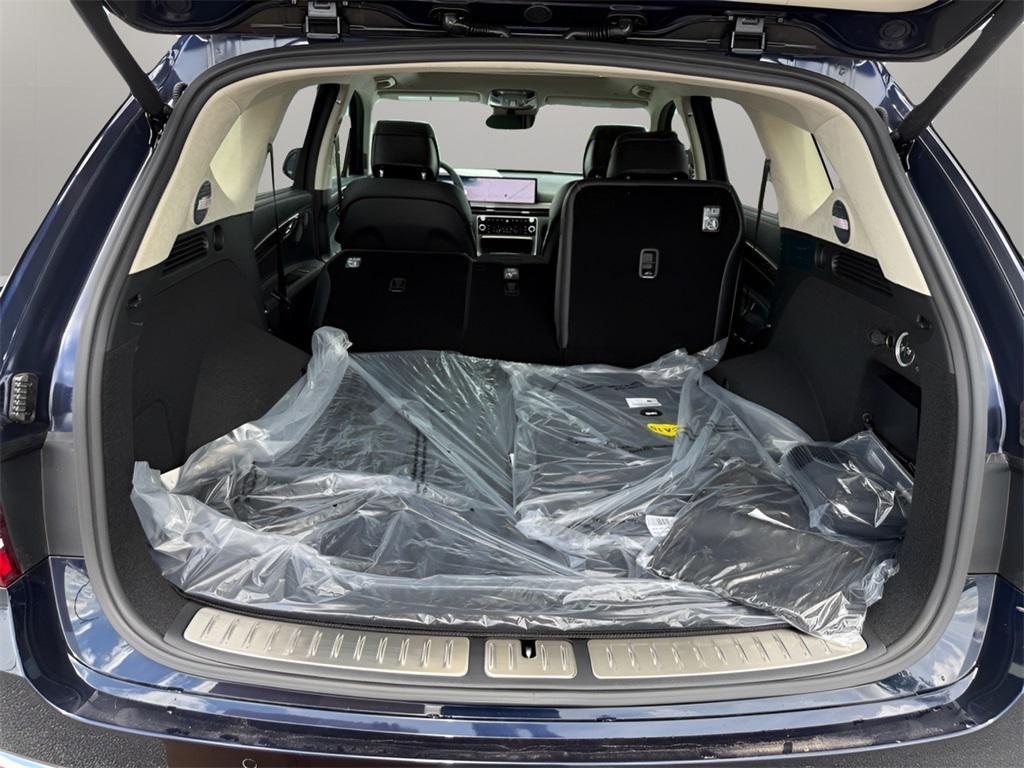 new 2025 Genesis GV80 car, priced at $82,674