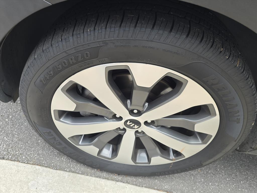 used 2021 Kia Telluride car, priced at $25,717