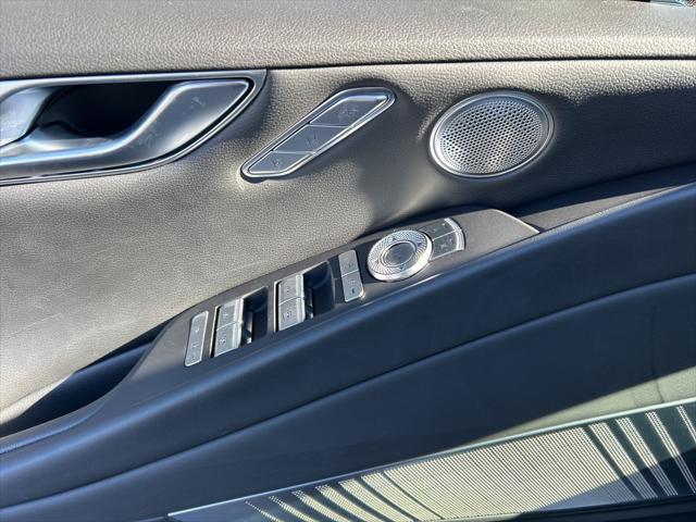 new 2024 Genesis G80 car, priced at $69,050