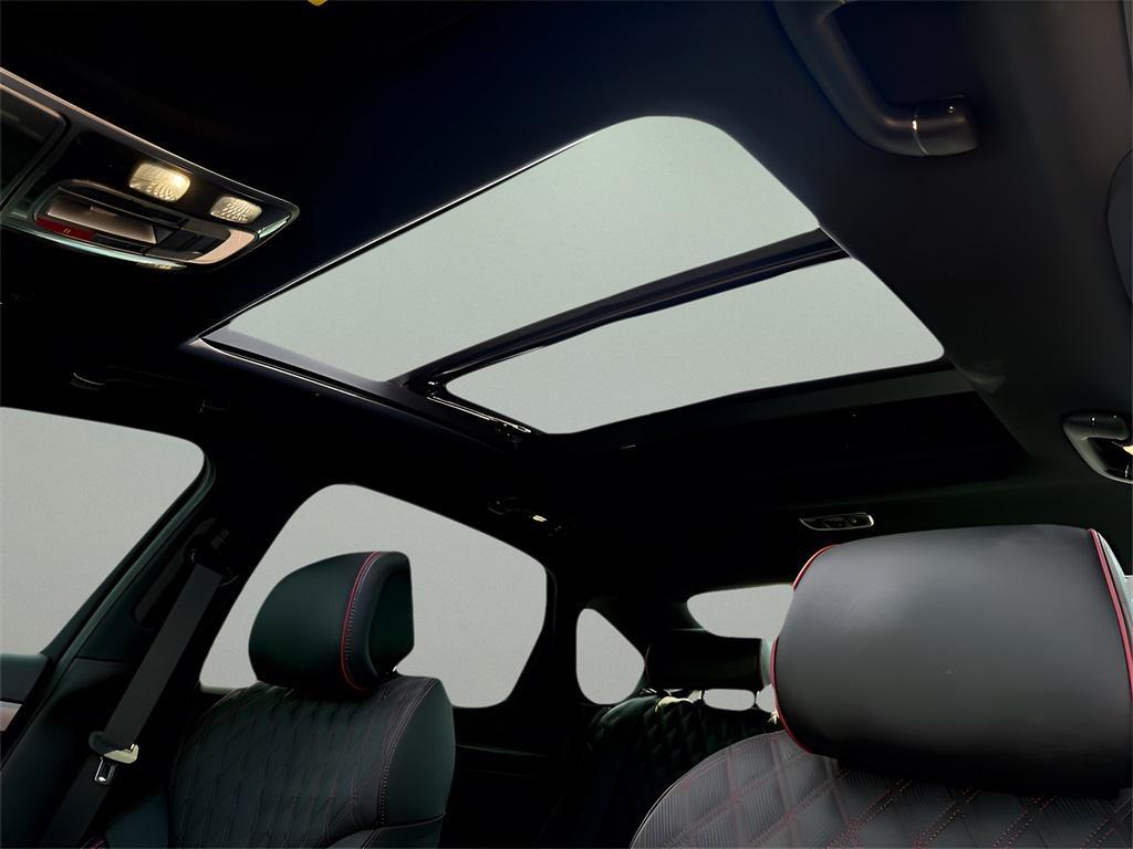 new 2024 Genesis G80 car, priced at $60,509