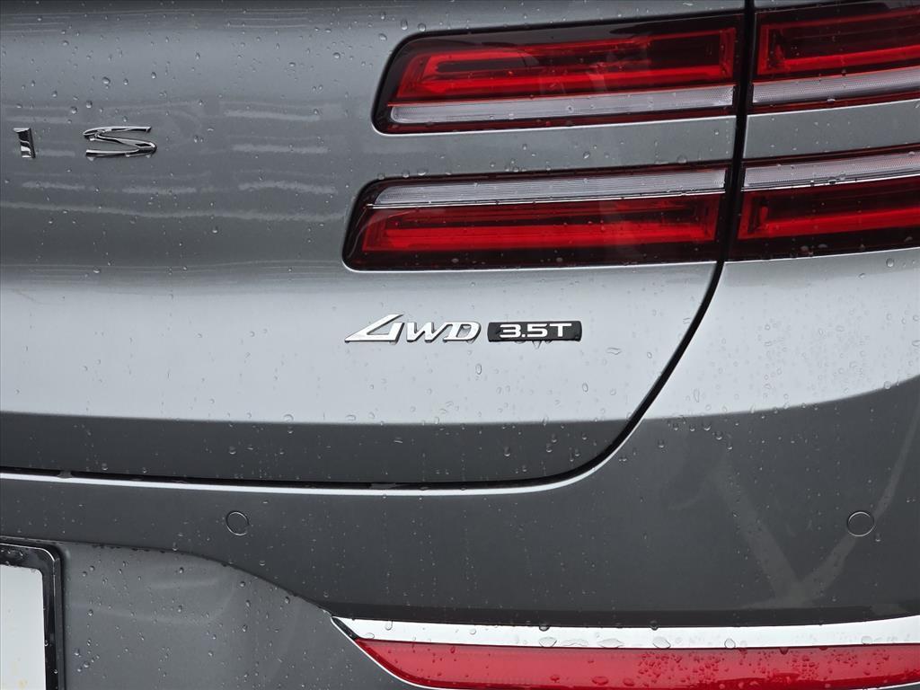 new 2026 Genesis GV80 car, priced at $78,800