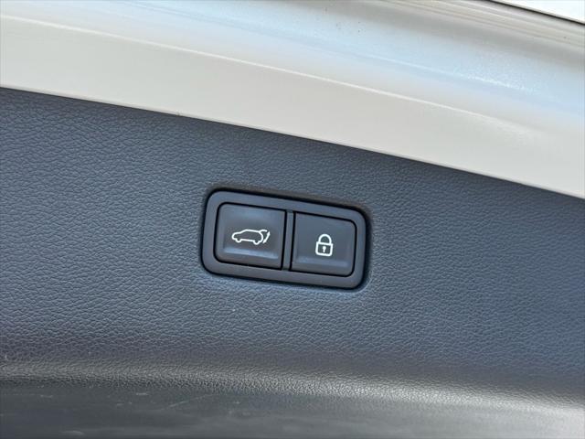 used 2021 Genesis GV80 car, priced at $35,908