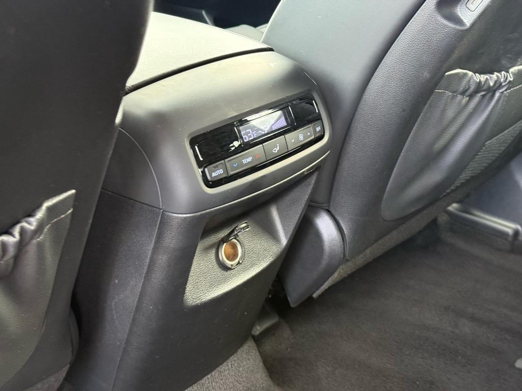 used 2024 Hyundai Palisade car, priced at $32,415