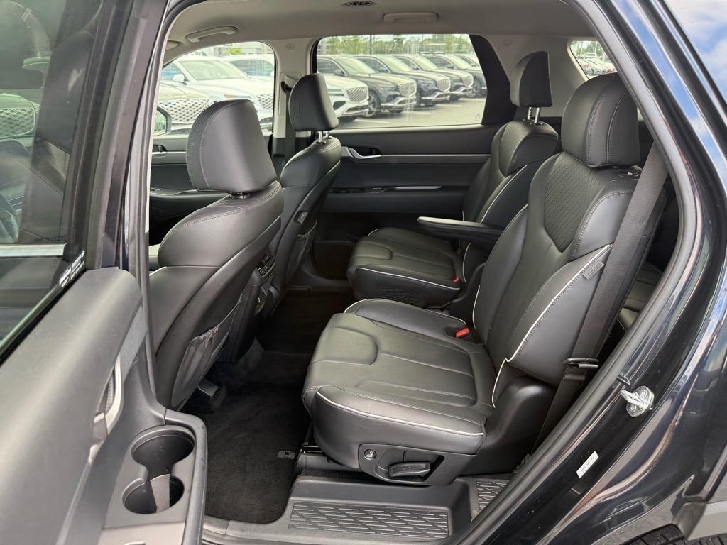 used 2024 Hyundai Palisade car, priced at $32,415